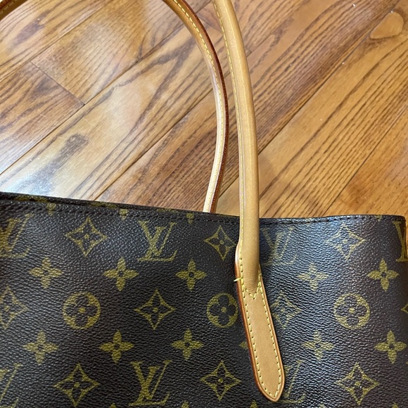 Louis Vuitton Monogram Bag - Picture 4 of 12